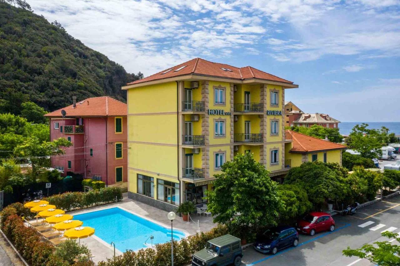 Hotel Riviera дева Марина Экстерьер фото